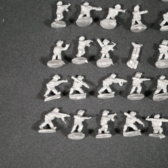 Flames of War Vietnam 15mm PAVN Infantry Platoon WINV05 lot 4 - Picture 6 of 7